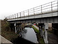 SS7597 : Railway bridge over the Neath Canal, Neath by Jaggery