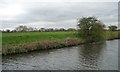 Flood bank between the navigable and unnavigable River Dons