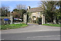 Entrance gateway to Woodeaton Manor School