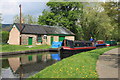 The Talisman IV passes the long term moorings at Froncysyllte