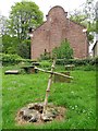 Rustic cross in Aston churchyard