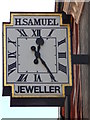 H. Samuel Jeweller clock