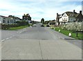 Looking west along Avery Way, Allhallows-on-Sea