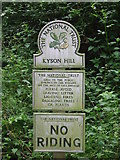 TM2747 : National Trust Signs by Keith Evans