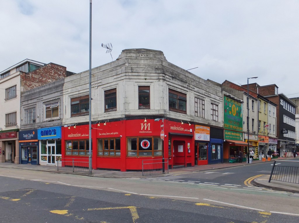 Anlaby Road Kingston Upon Hull © Bernard Sharp Geograph Britain And Ireland