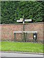 Fingerpost, Main Street/Wellow Road, Eakring