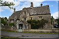 Houses in Coln St Dennis