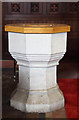 All Saints, Rettendon - Font