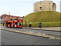 SE6051 : Sightseeing Tour Bus at Clifford's Tower by David Dixon