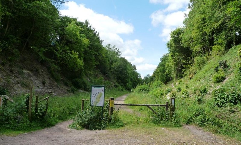 meon valley cycle trail