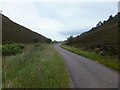 NJ2836 : Minor road at Glack Harnes by Alpin Stewart