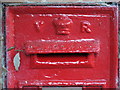 Victorian postbox, Clermont Road, BN1 - royal cipher and aperture