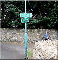 Left to the Village or right to the Village, Bourton-on-the-Water