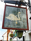 SU7167 : Sign at "The Swan" PH by Shazz