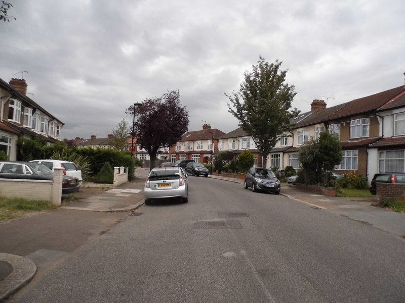 Sittingbourne Avenue, Bush Hill Park © David Howard :: Geograph Britain ...