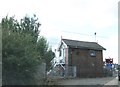 Grove Road level crossing