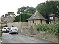 Building by the churchyard at Bretforton