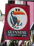 R4646 : Guinness Sign by Ian S