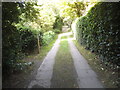 Entrance to the Ver Colne Valley Walk on Burydell Lane