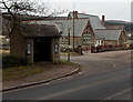 Steam Mills bus shelter