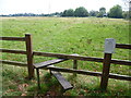 Stile on to Shortwood Common