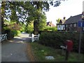 Woodlands Close, off Guildford Road