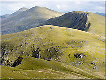 NH1371 : East ridge of A' Chailleach by Julian Paren