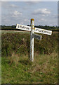 Fingerpost at Thornhill Lane