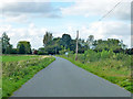 Lane approaching Buscot Wick