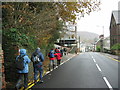 Cerddwyr ym Mhontardawe / Walkers in Pontardawe