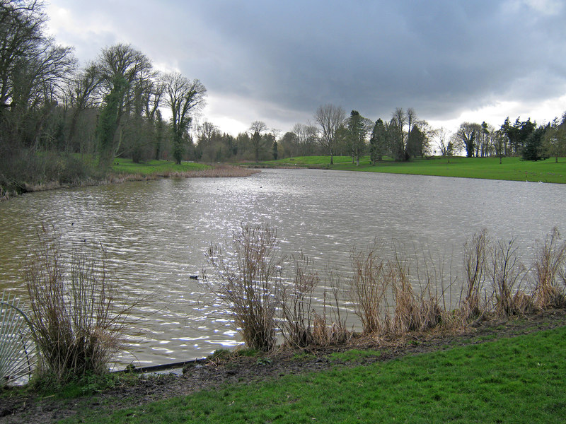 The Lake at Lydiard Park - 2 © Trevor Rickard :: Geograph Britain and ...