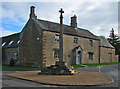 Harringworth: Market Cross and Cross Farmhouse