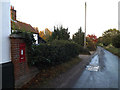 TM2078 : Syleham Road & Crossroads Victorian Postbox by Geographer