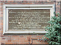 Tablet on house wall, Castle Hill, Warwick