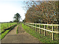 Driveway to Marsh Cottage