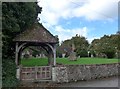 Holy Cross, Wilcot: lych gate