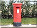 GR Postbox (M11 298)