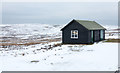 SE5198 : Shooting hut near Grey Stone Well by Trevor Littlewood