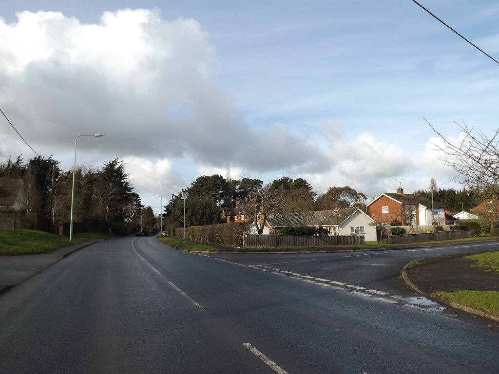 A1094 Saxmundham Road, Aldeburgh © Geographer Geograph Britain and