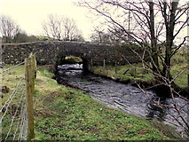 H5473 : Stone bridge, Drumnakilly by Kenneth  Allen