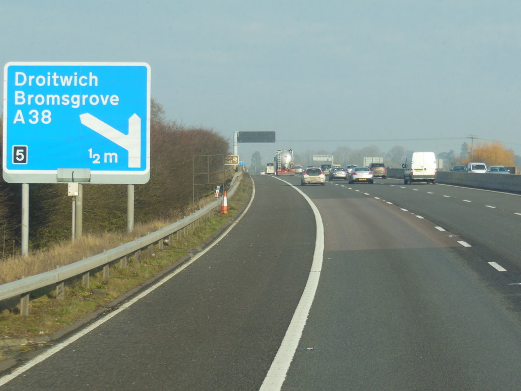 M5 Northbound Towards Junction 5 Ian S Geograph Britain And Ireland   4343869 61802a50 1024x1024 