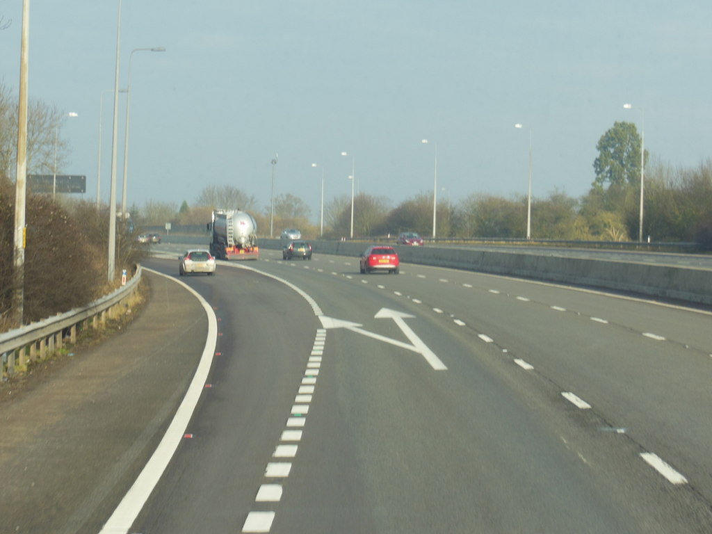 M5 Northbound At Junction 5 Ian S Geograph Britain And Ireland   4343873 E4b0912a 1024x1024 