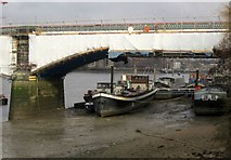 TQ2676 : Houseboats, Battersea Railway Bridge by Derek Harper