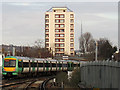 Diesel units leaving East Croydon 