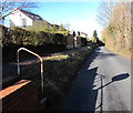 Unfenced elevated pavement, Brampton Road, Ross-on-Wye