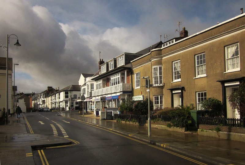 The Strand, Dawlish © Derek Harper :: Geograph Britain and Ireland