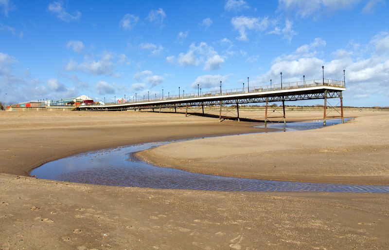 the-pier-skegness-david-p-howard-geograph-britain-and-ireland