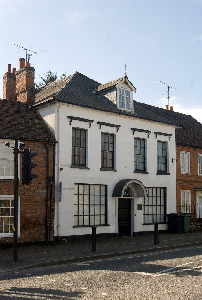 Brook House, Woolhampton © Jim Osley :: Geograph Britain and Ireland