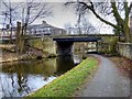 Leeds and Liverpool Canal, Godley Bridge