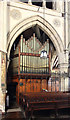 St Andrew, Bethune Road - Organ